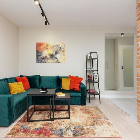 Apartments City Center Ochota By Noclegi Renters ワルシャワ エクステリア 写真
